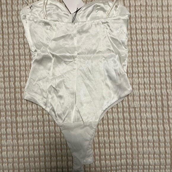 White Zara bodysuit - Picture 2 of 5